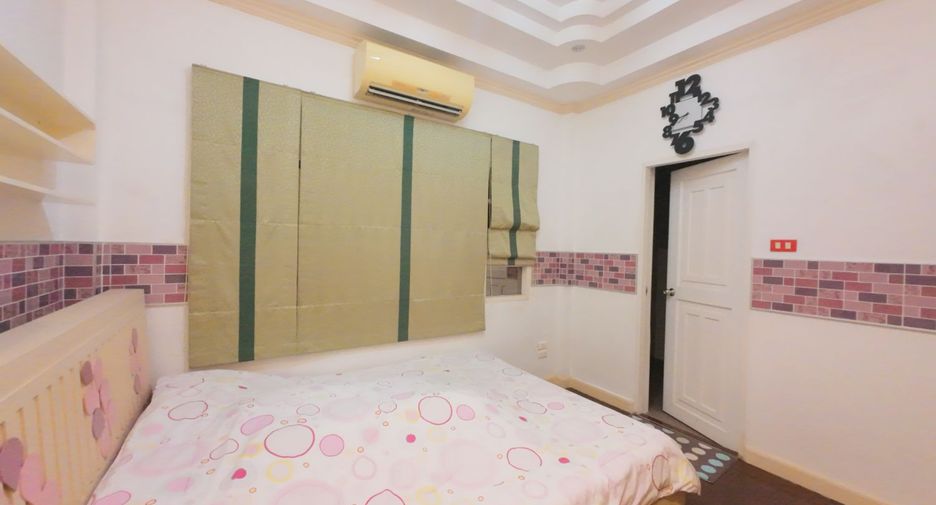 For sale 7 bedrooms house in Min Buri, Bangkok