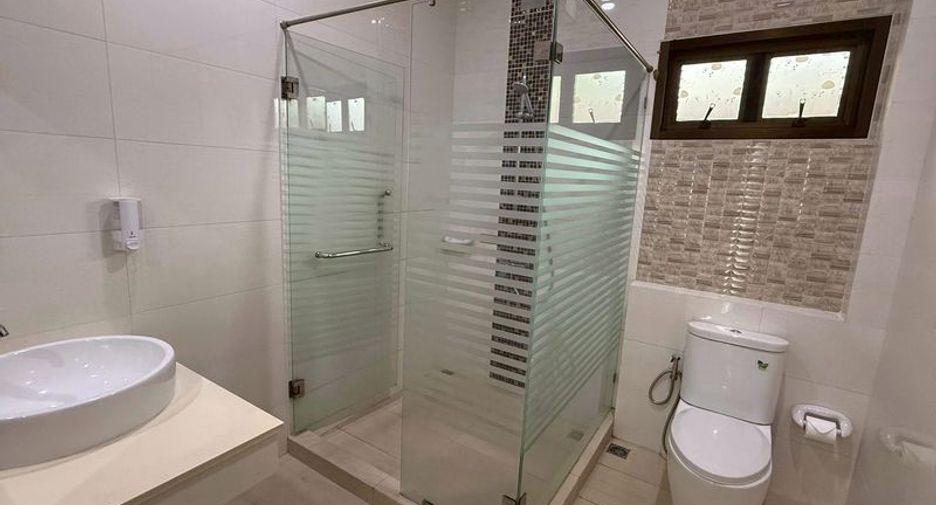 For sale 3 bedrooms house in Bang Lamung, Chonburi