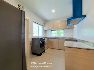 Haus zur Miete mit 4 Zimmer in Prawet, Bangkok