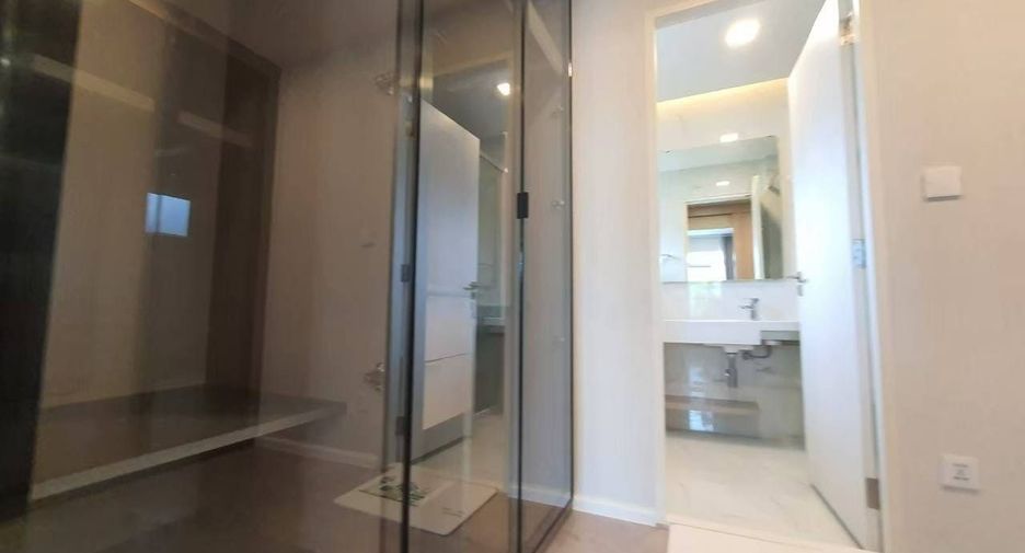 Casa en alquiler de 4 habitaciones en Prawet, Bangkok