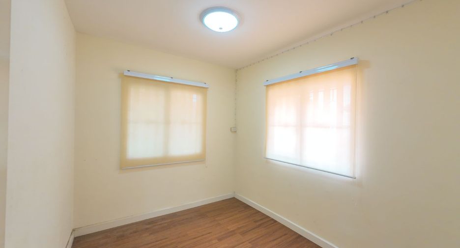 À vendre 3 chambres maison à Phra Samut Chedi, Samut Prakan