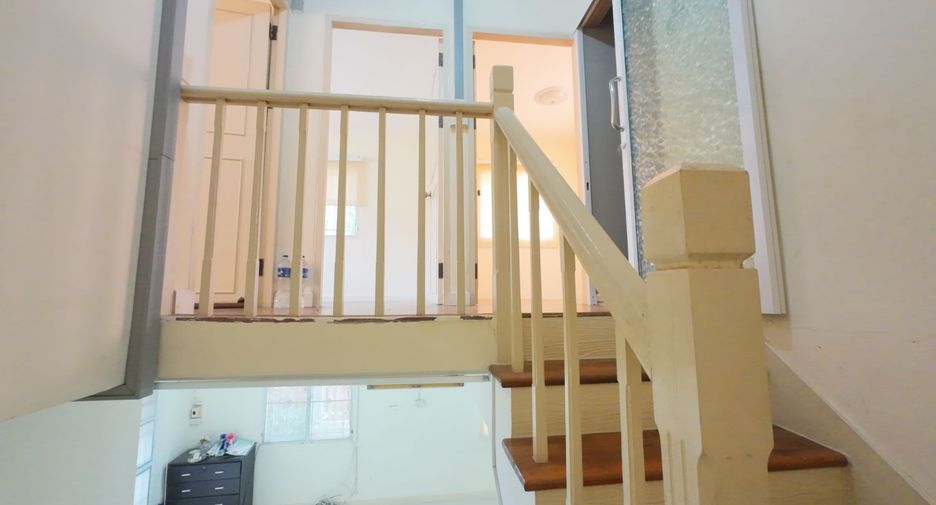 À vendre 3 chambres maison à Phra Samut Chedi, Samut Prakan