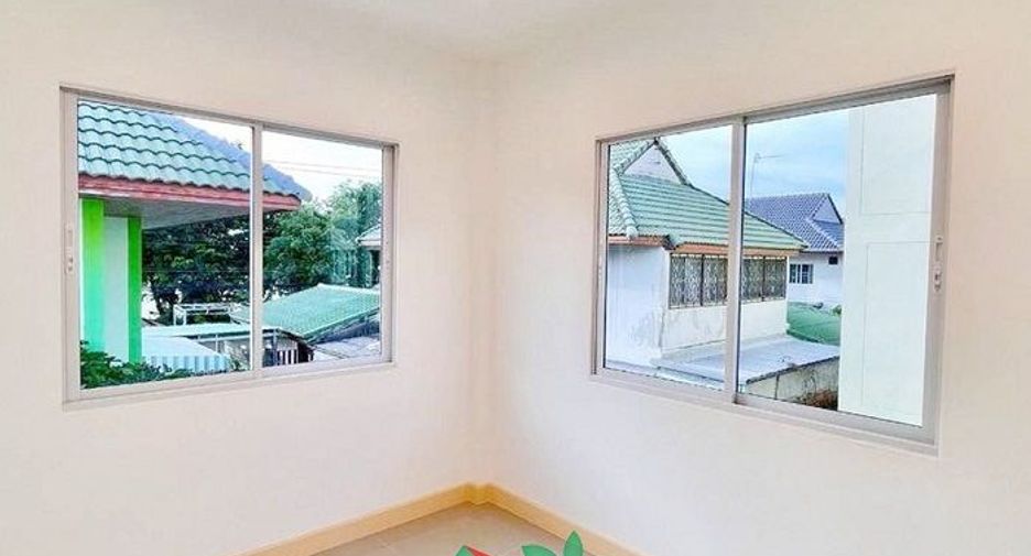 À vendre 4 chambres maison de ville à Bang Bua Thong, Nonthaburi