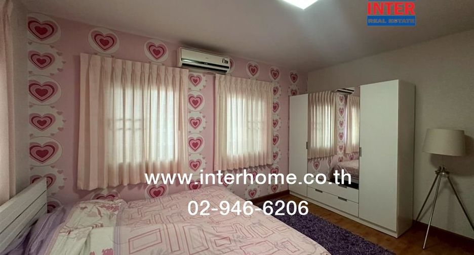 For sale 3 bedrooms house in Bang Phli, Samut Prakan