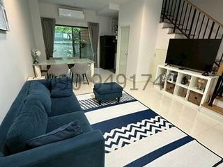 Reihenhaus zur Miete mit 3 Zimmer in Prawet, Bangkok