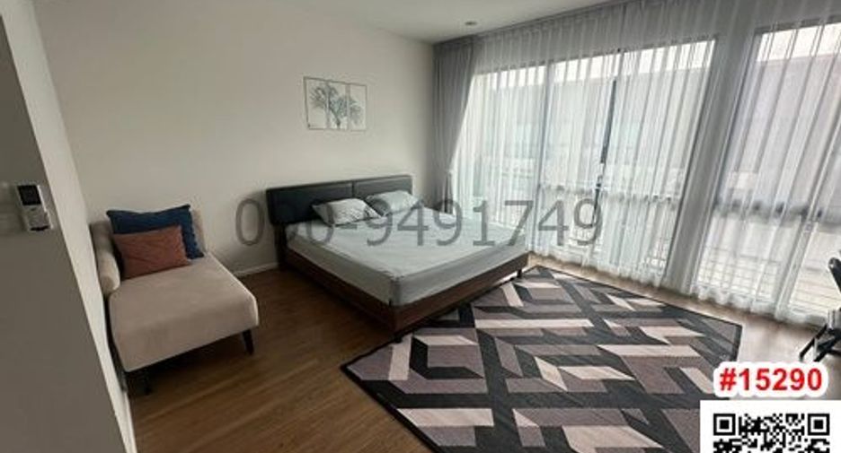 For rent 3 bedrooms townhouse in Prawet, Bangkok