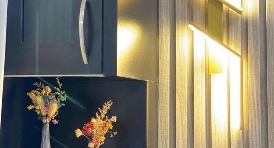 À vendre 1 chambre condo à Yan Nawa, Bangkok
