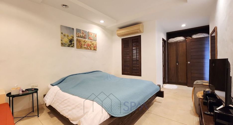 For sale 2 bedrooms condo in Hua Hin, Prachuap Khiri Khan
