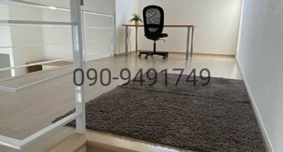 For rent 3 bedrooms townhouse in Prawet, Bangkok