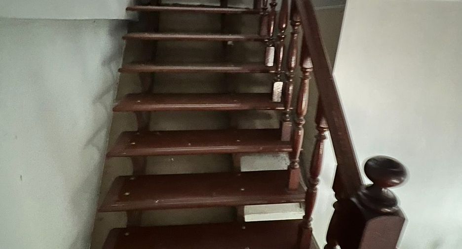 Casa adosada en venta de 2 habitaciones en Chom Thong, Bangkok