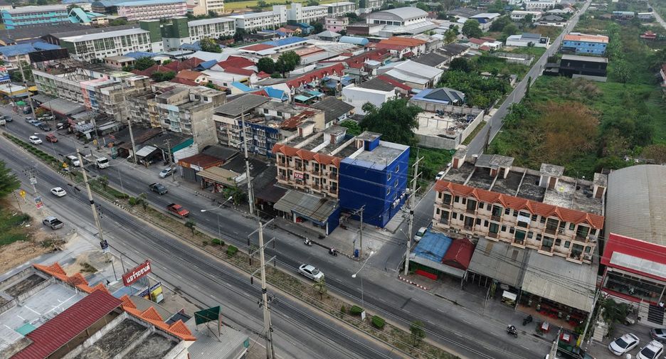 À vendre 3 chambres local commercial à Bang Bua Thong, Nonthaburi