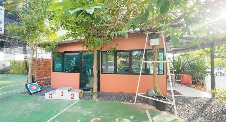 For sale 10 bedrooms retail Space in Prawet, Bangkok