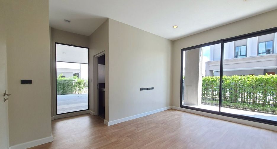 For sale 4 bedrooms house in Bang Bua Thong, Nonthaburi
