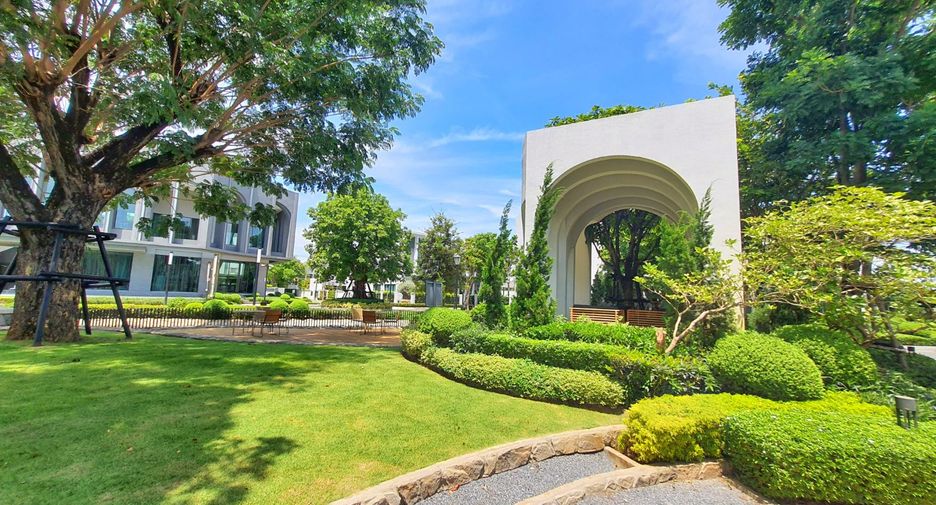 For sale 4 bedrooms house in Bang Bua Thong, Nonthaburi