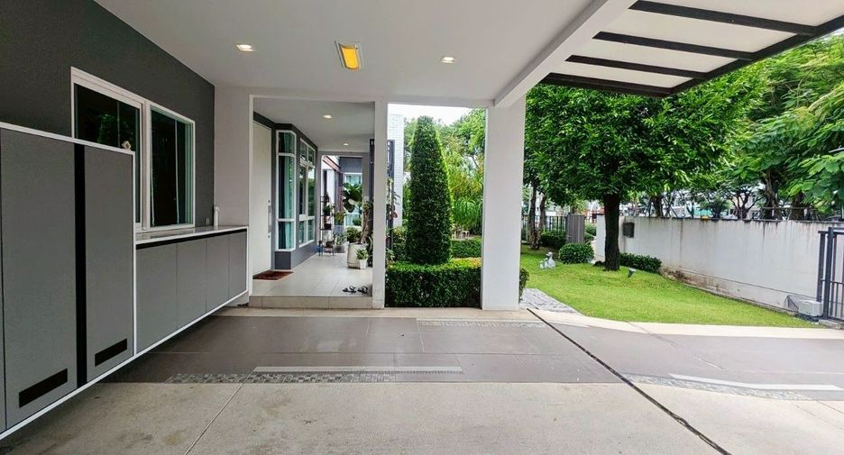 For sale 4 bedrooms house in Bang Bon, Bangkok