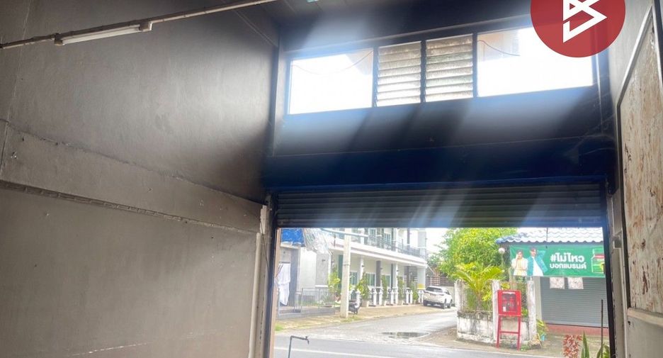 For sale 1 bed retail Space in San Kamphaeng, Chiang Mai