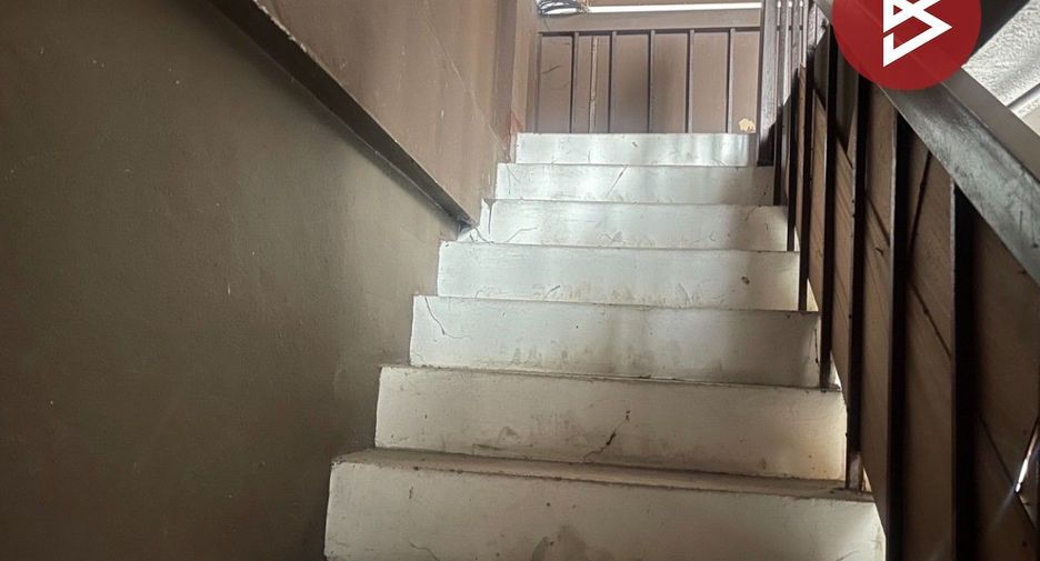 For sale 1 bed retail Space in San Kamphaeng, Chiang Mai