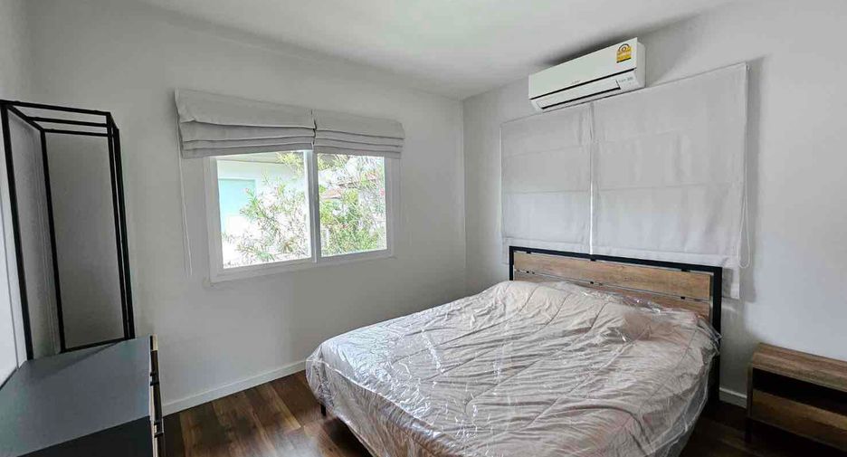 For sale 3 bedrooms house in San Kamphaeng, Chiang Mai