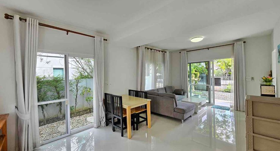 For sale 3 bedrooms house in San Kamphaeng, Chiang Mai