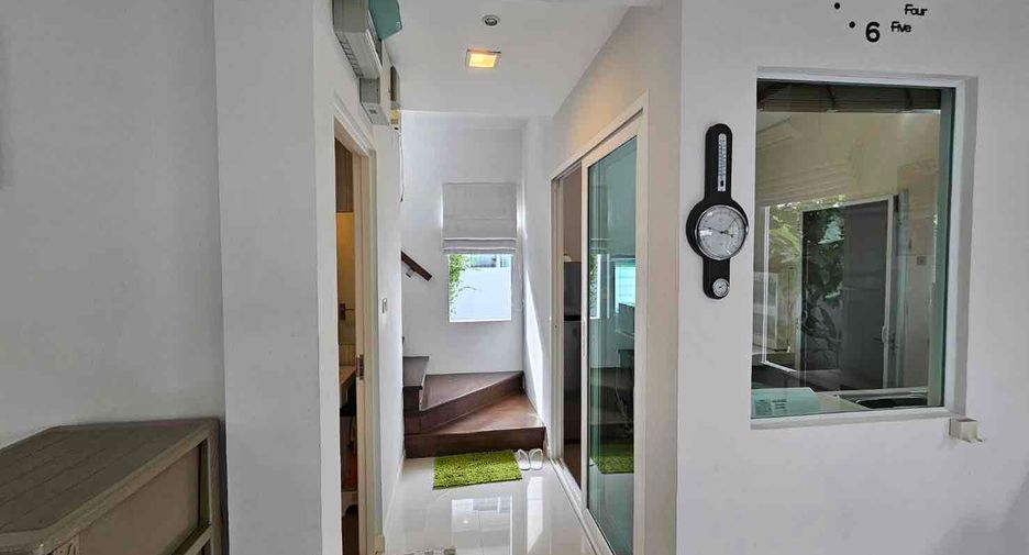 For sale 3 bedrooms house in San Kamphaeng, Chiang Mai
