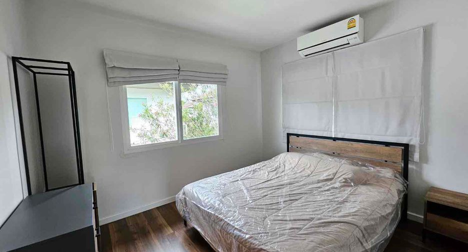 For sale 3 bedrooms house in San Kamphaeng, Chiang Mai