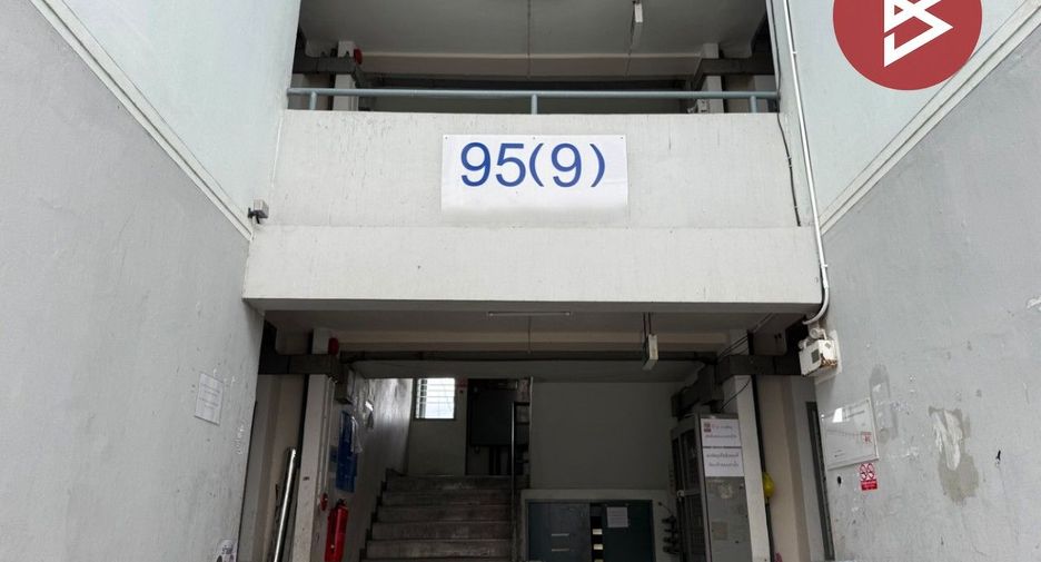 For sale 1 bed condo in Bang Bo, Samut Prakan