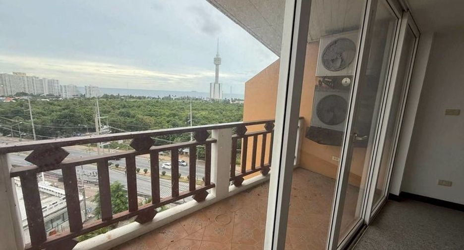 For sale 4 bedrooms condo in Bang Lamung, Chonburi