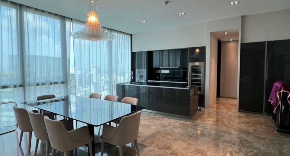 Wohnung zur Miete mit 3 Zimmer in Khlong Toei, Bangkok
