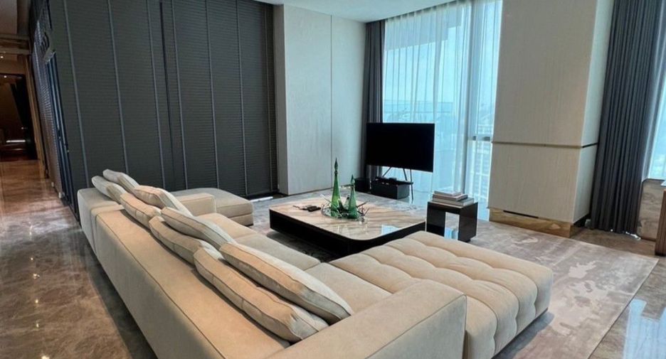 Wohnung zur Miete mit 3 Zimmer in Khlong Toei, Bangkok