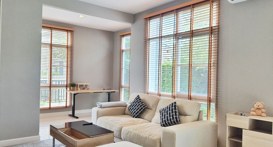 Casa en venta de 4 habitaciones en Bang Bua Thong, Nonthaburi