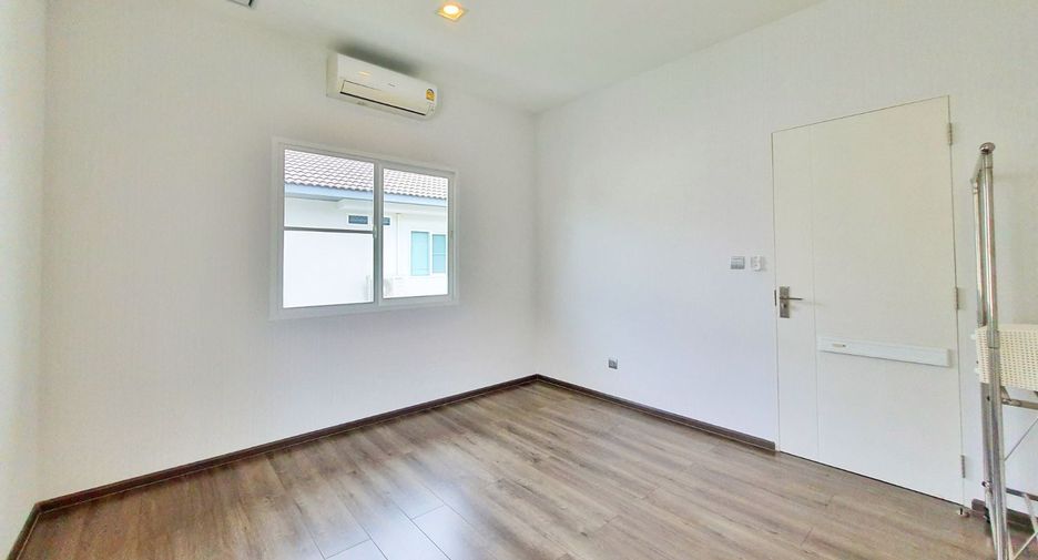 Casa en venta de 4 habitaciones en Bang Bua Thong, Nonthaburi