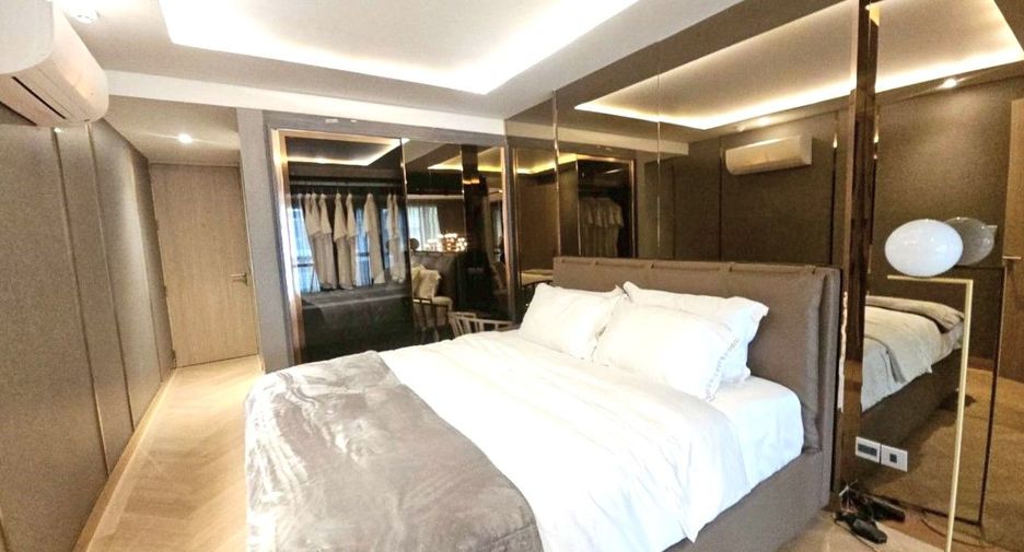 For sale 2 bedrooms condo in Watthana, Bangkok