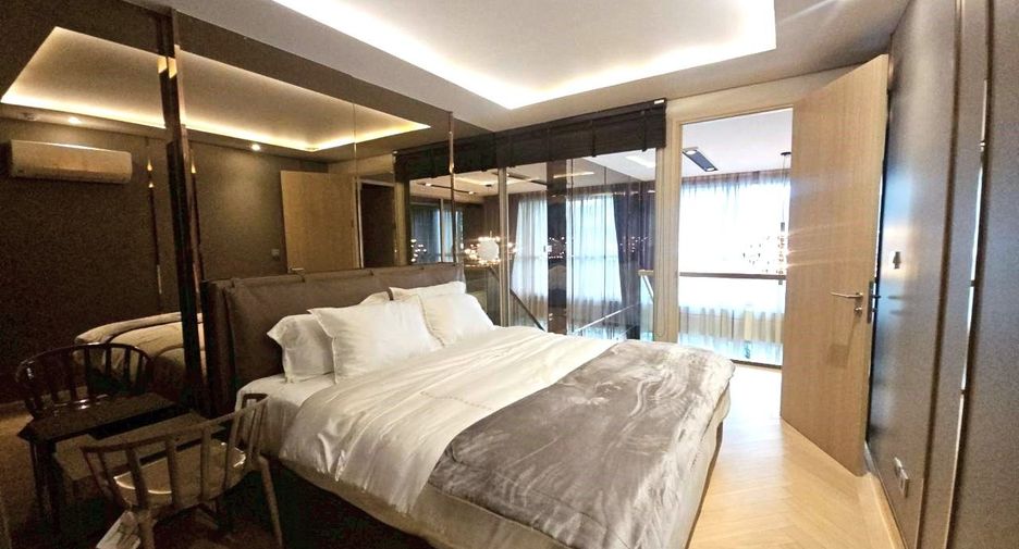 For sale 2 bedrooms condo in Watthana, Bangkok