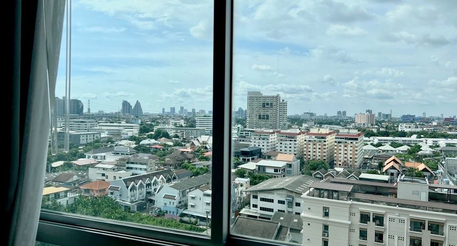For sale 2 bedrooms condo in Chatuchak, Bangkok