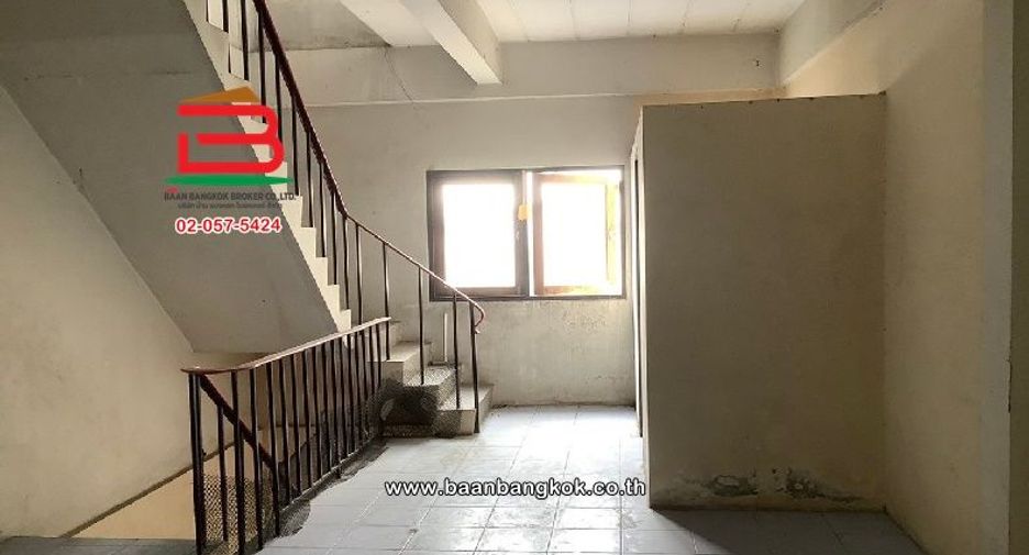 For sale 1 bed retail Space in Sai Mai, Bangkok