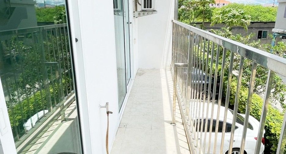 For sale 1 bed condo in Mueang Chon Buri, Chonburi