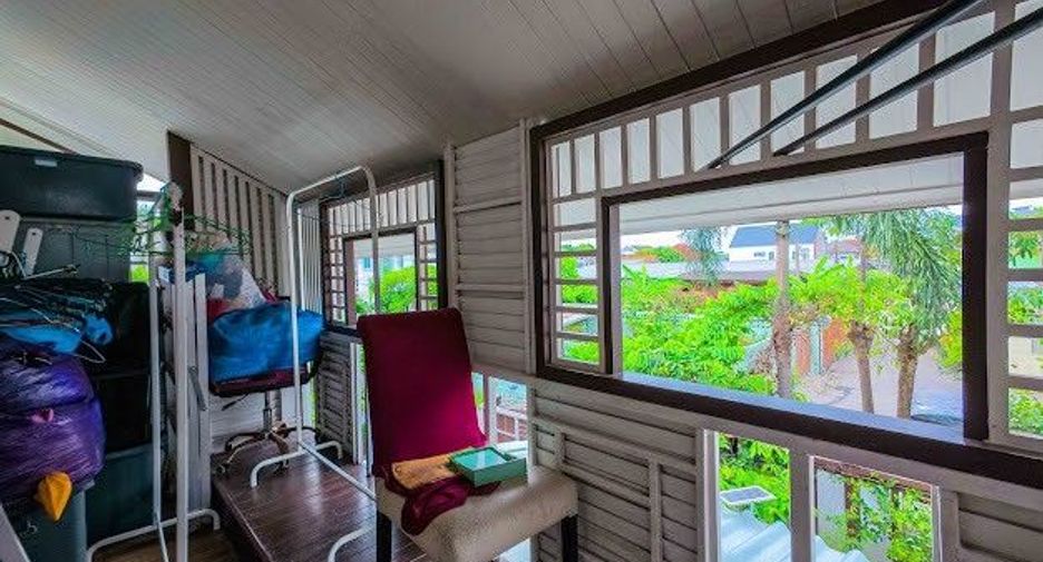 Casa en venta de 3 habitaciones en Bangkok Yai, Bangkok