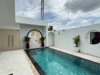 Villa zum Kauf mit 3 Zimmer in Bang Lamung, Chonburi