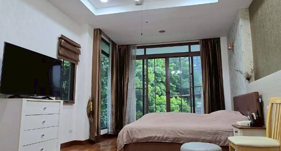 For rent 4 bedrooms house in Bang Phli, Samut Prakan