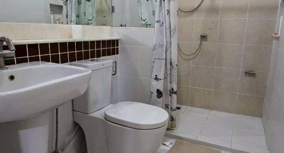 For rent 4 bedrooms house in Bang Phli, Samut Prakan