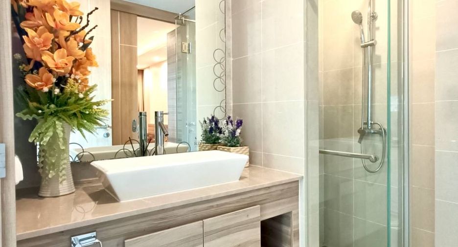 Condo en venta de 2 habitaciones en Bang Lamung, Chonburi