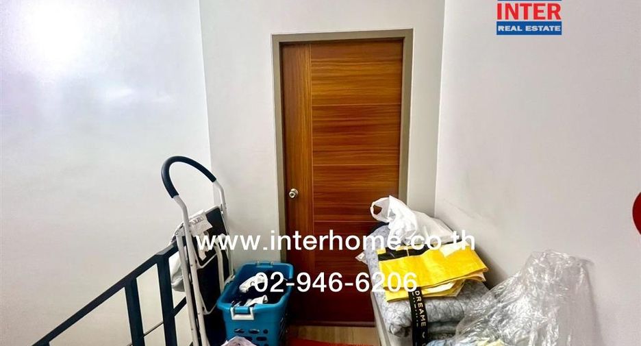 For rent and for sale 4 bedrooms retail Space in Thon Buri, Bangkok