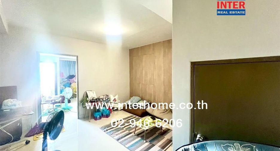 For rent and for sale 4 bedrooms retail Space in Thon Buri, Bangkok