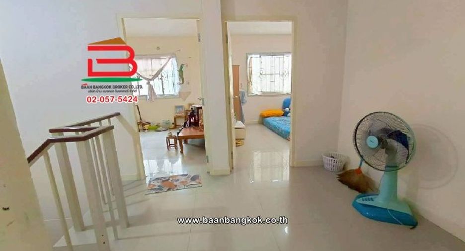 For rent and for sale 3 bedrooms townhouse in Khlong Sam Wa, Bangkok