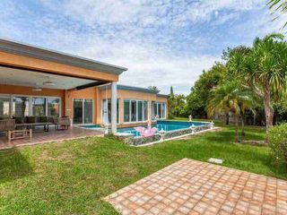Villa zur Miete mit 4 Zimmer in Bang Lamung, Chonburi