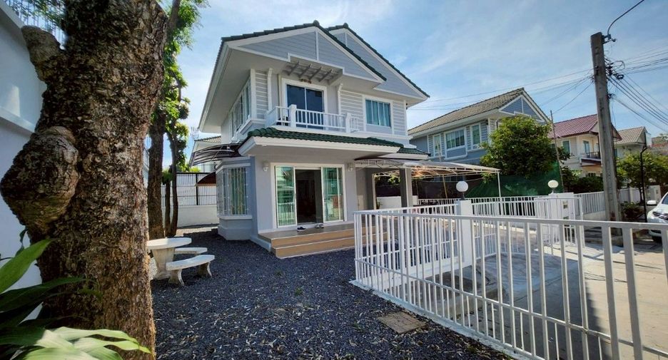 For sale 3 bedrooms house in Bang Phli, Samut Prakan
