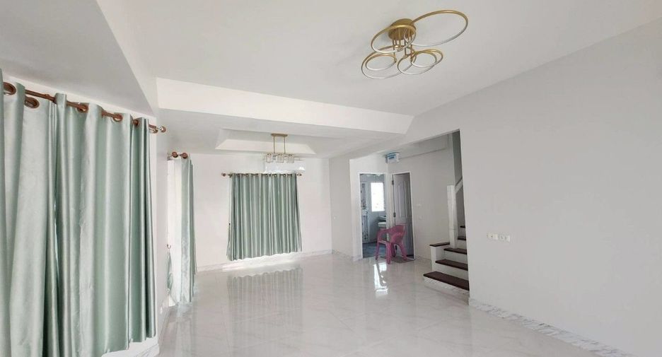 For sale 3 bedrooms house in Bang Phli, Samut Prakan