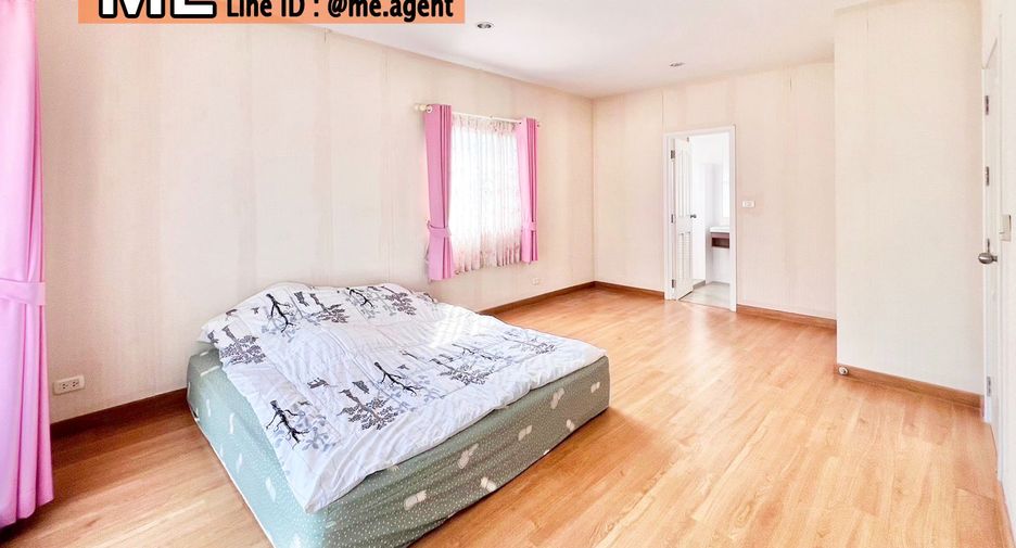 For sale 3 bedrooms house in Suan Luang, Bangkok