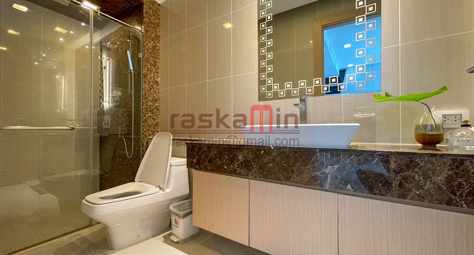 For rent and for sale 1 bed condo in Bang Lamung, Chonburi