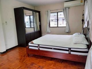 À louer 4 chambres maison à San Sai, Chiang Mai